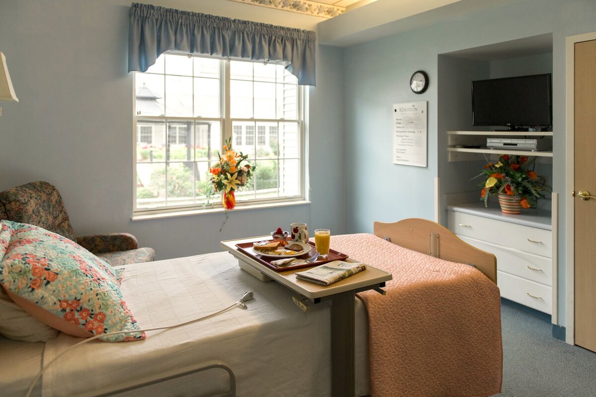 Take a closer look at Kingston Care Center of Sylvania